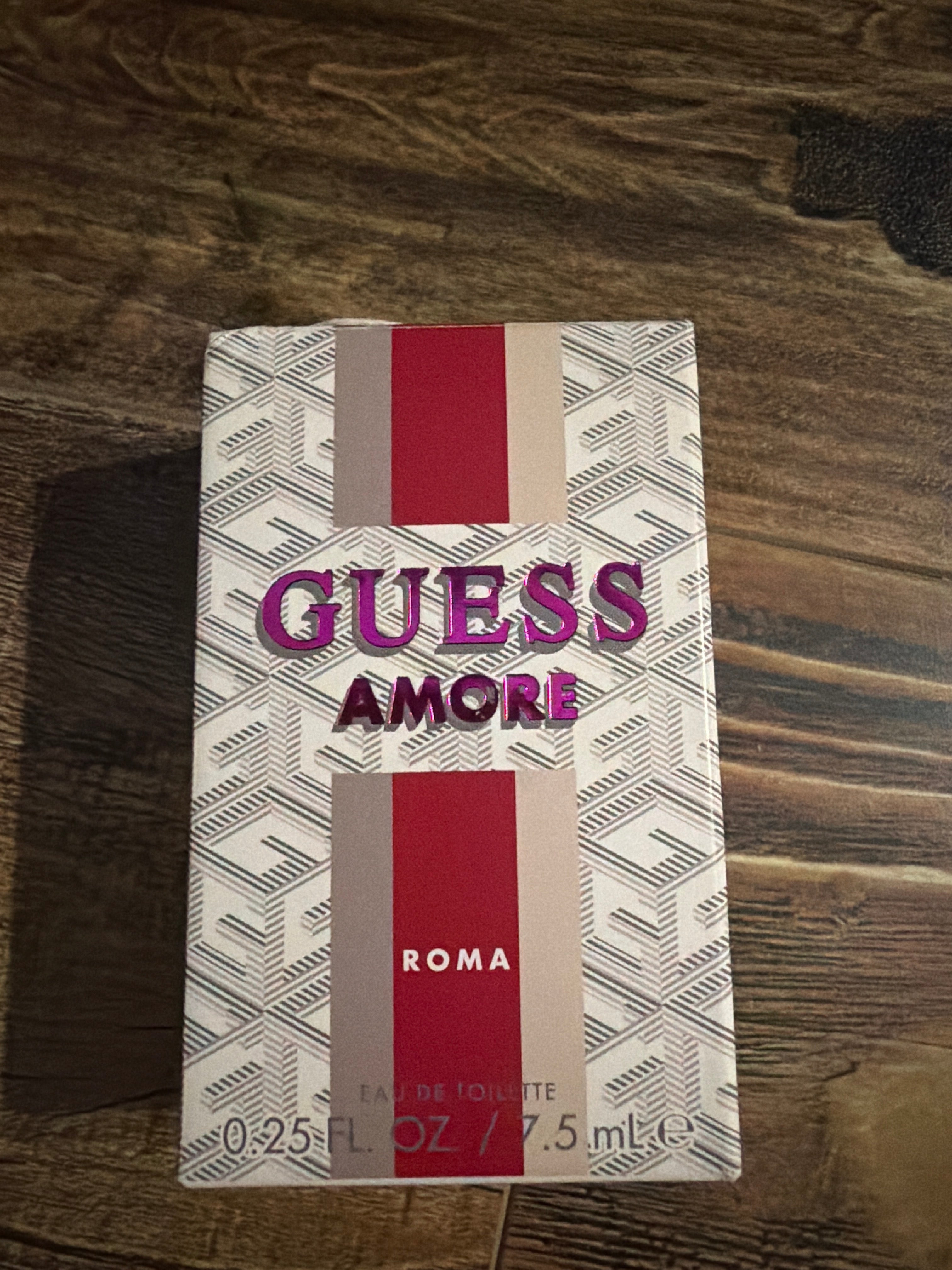 Amore Roma by Guess – 7.5 mL EDT Mini Spray