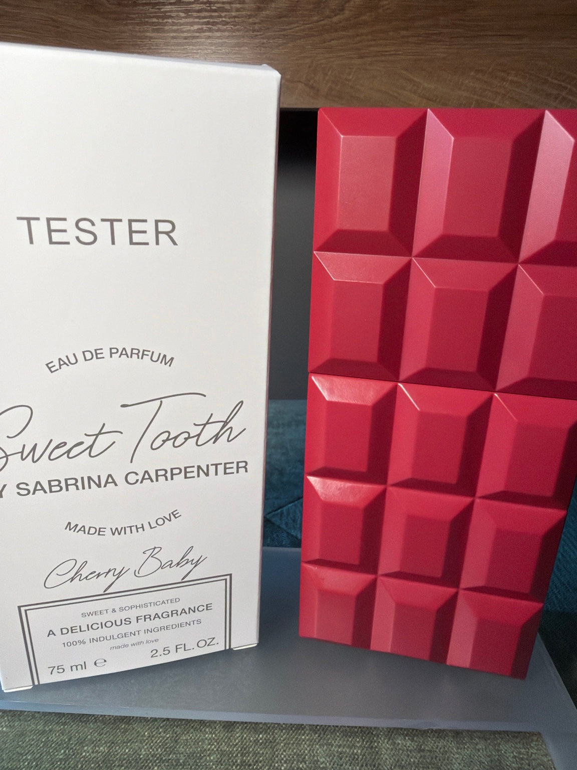 Sabrina Carpenter Sweet Tooth Cherry Baby Eau de Parfum 75 ml tester bottle and box