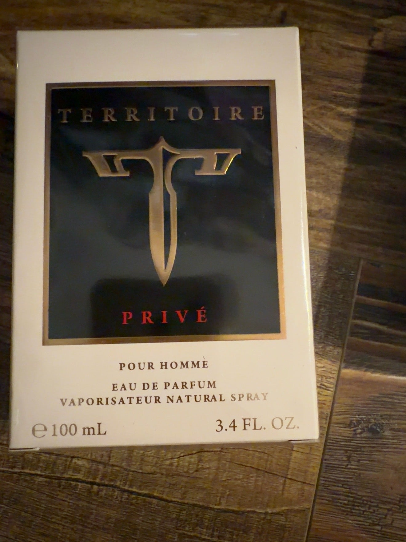 Territoire Privé Pour Homme Eau de Parfum 100 ml box